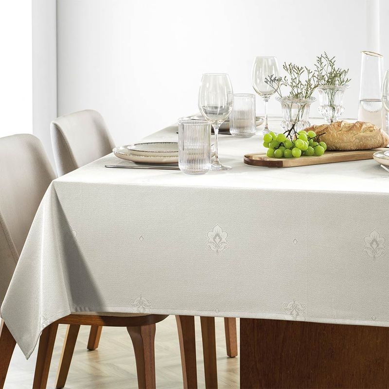 toalha-de-mesa-quadrada-karsten-8-lugares-celebra-desiree-perola-3920993