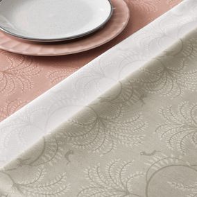 Toalha de Mesa Redonda 4 Lugares Jacquard Melli Branca