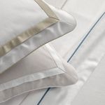 Jogo-de-Cama-Queen-300-Fios-100--Algodao-Lara-Prata-Branco