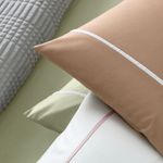 Lencol-Queen-com-Elastico-e-Fronhas-100--Algodao-Noah-Caramelo-Branco