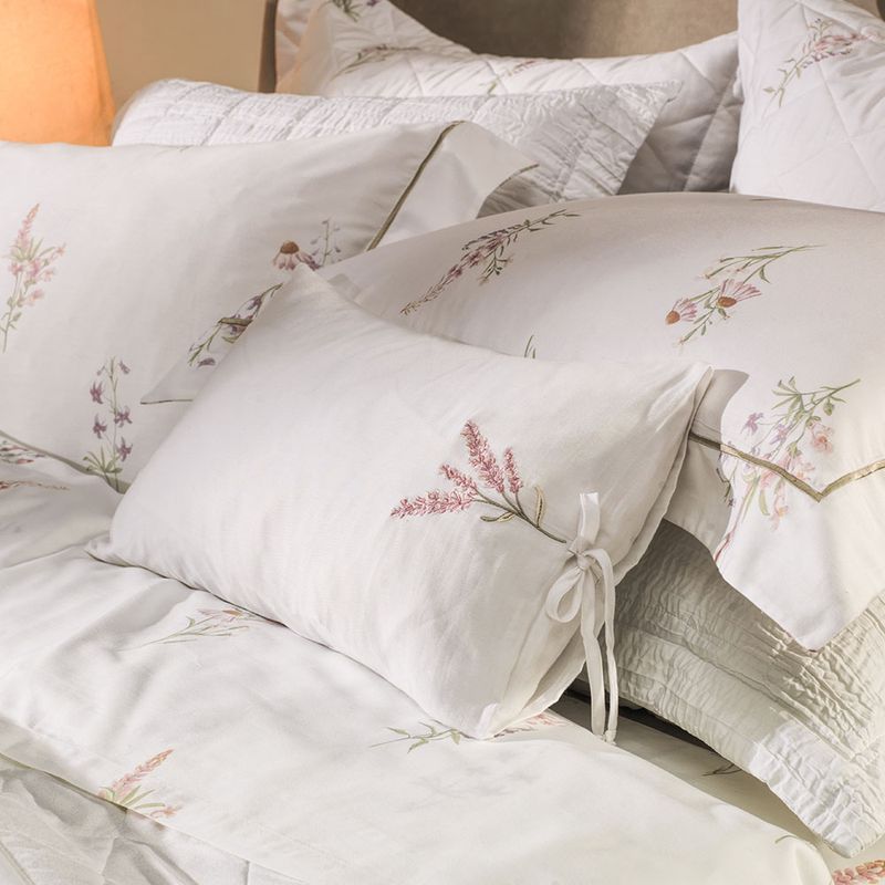 Colcha-Queen-com-2-Porta-travesseiros-100--Algodao-Arabella
